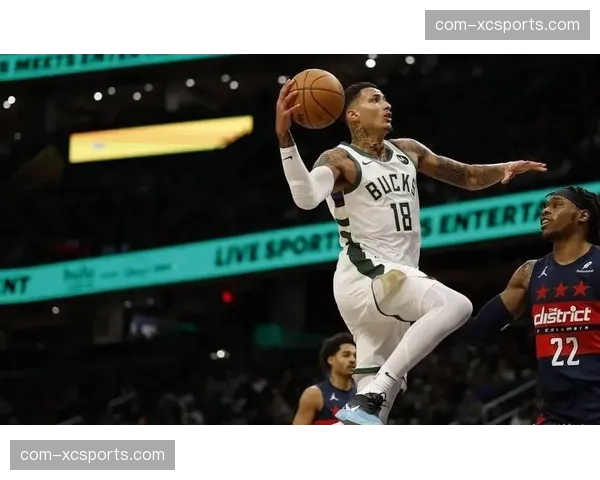 库兹马组织能力提升 雄鹿全队七人得分上双 库兹马组织能力提升 雄鹿全队七人得分上双